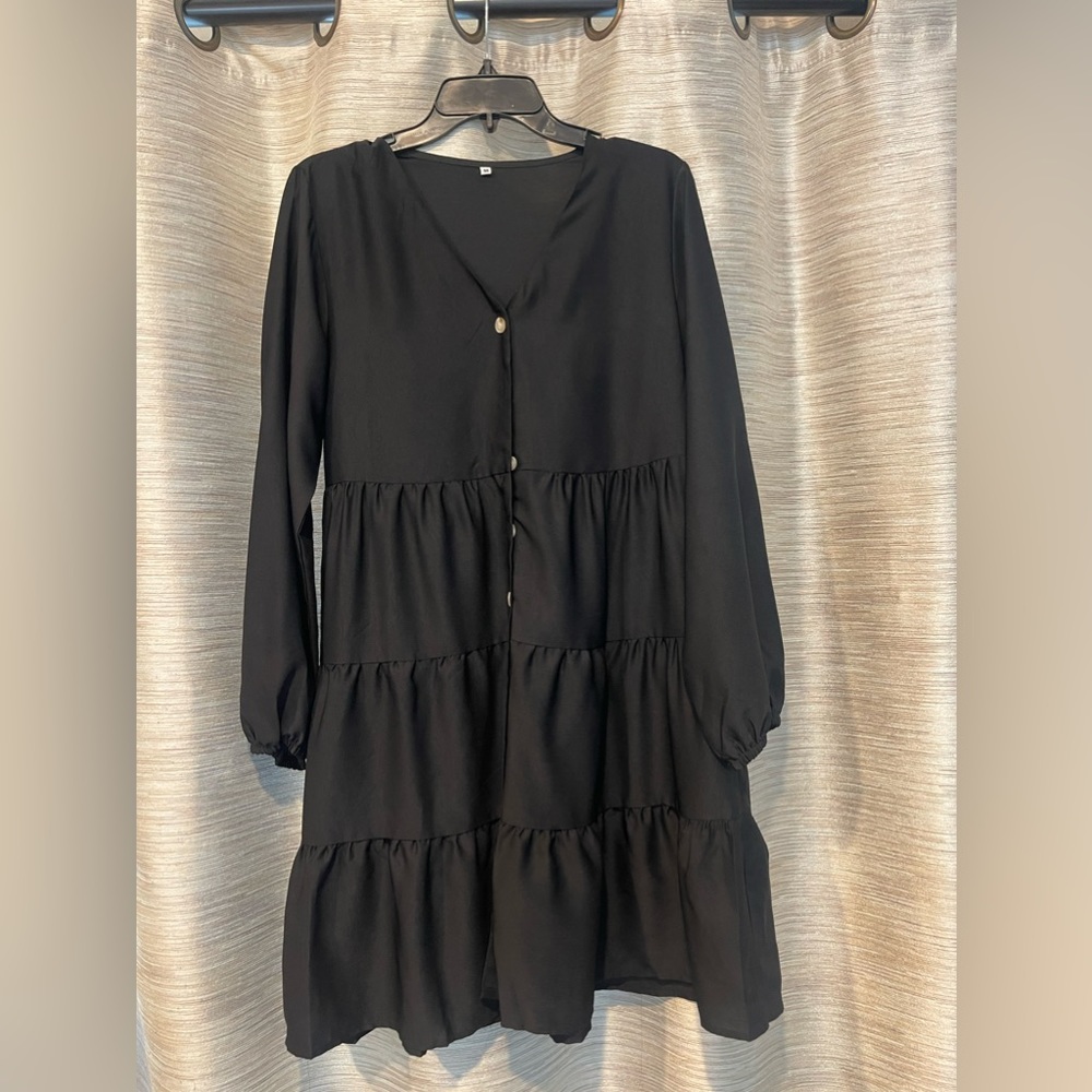 Women Black Tiered Dress M
